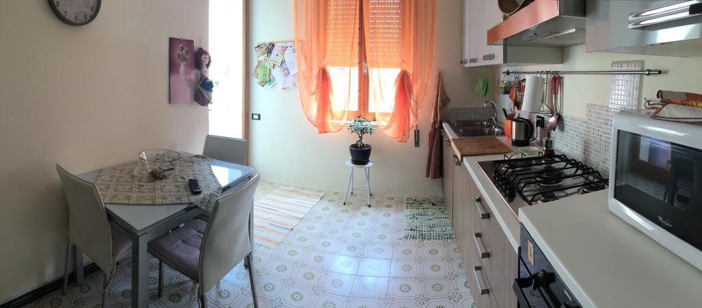 Terry, Camera Vacanze